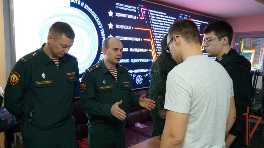 Росгвардейцы приняли участие во всероссийской патриотической акции в Брянске