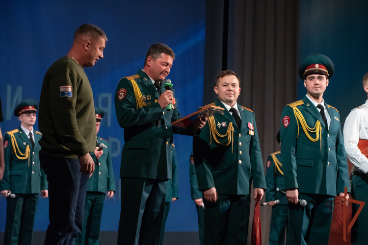 Ансамбль песни и пляски Северо-Западного округа Росгвардии дал концерт в Архангельске