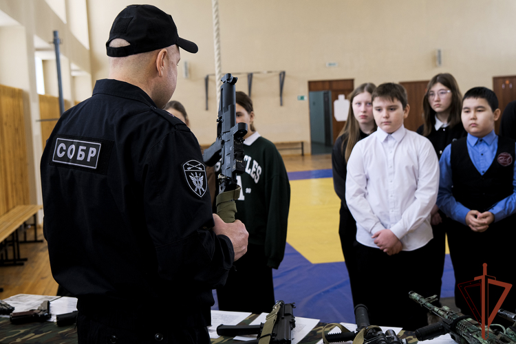 Патриотические мероприятия провела Росгвардия в преддверии Дня защитника Отечества в Сибири