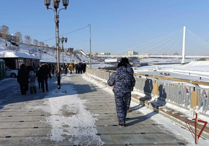 Росгвардейцы обеспечили безопасность праздничных мероприятий в честь Дня защитника Отечества на Урале