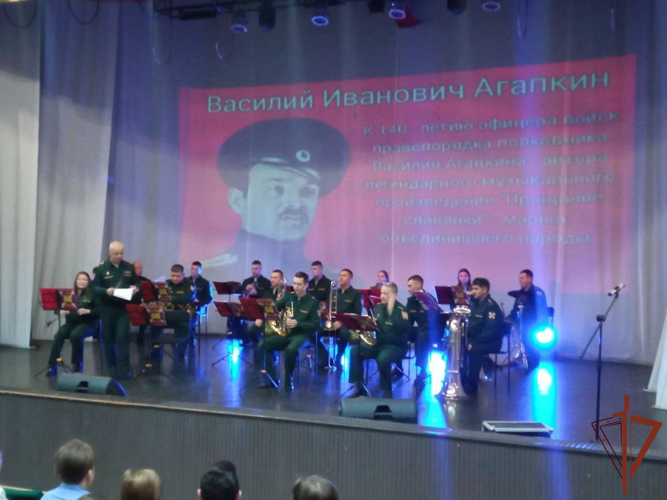 Всероссийская патриотическая акция Росгвардии «Прощание славянки» – марш, объединивший народы» продолжается на Урале