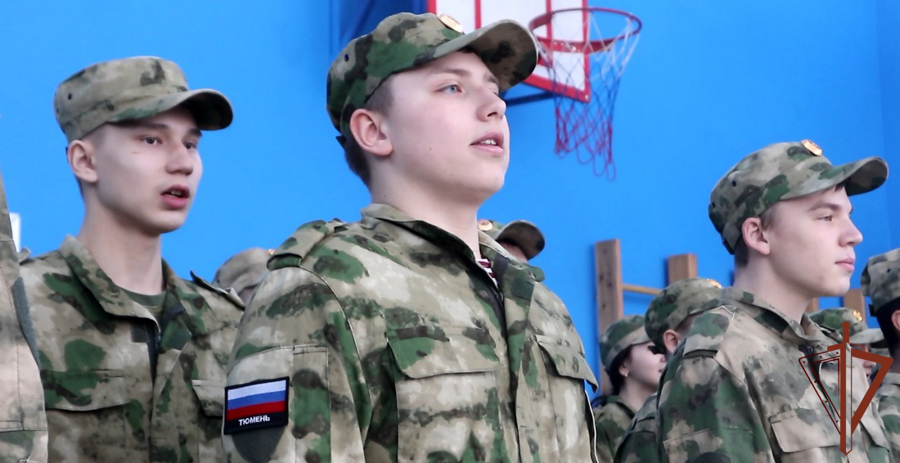 Всероссийскую патриотическую акцию Росгвардии «Прощание славянки – марш, объединивший народы» поддержали на Урале (Видео)