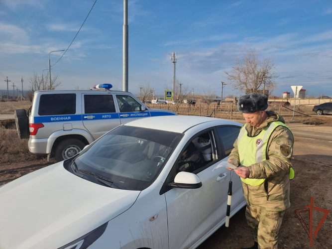Военная автомобильная инспекция отметила профессиональный праздник в Южном округе Росгвардии