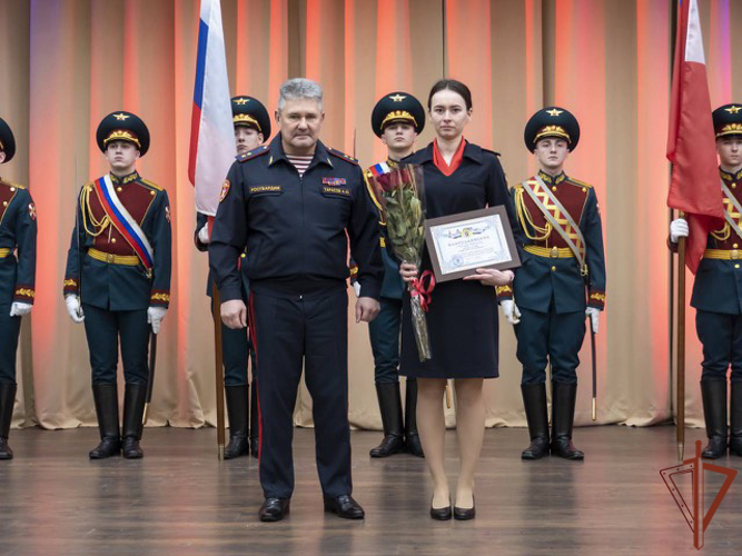 Командующий СЗО Росгвардии провел торжественное собрание, посвященное 55-летию со дня образования подразделений ГК и ЛРР