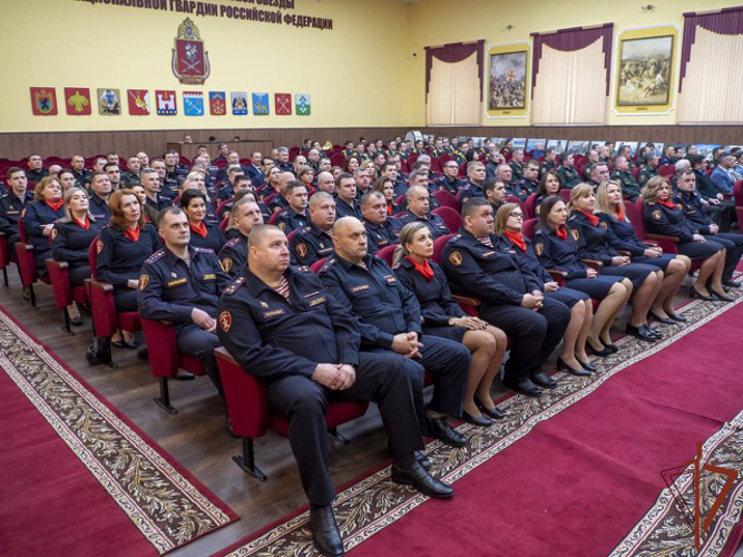 Командующий СЗО Росгвардии провел торжественное собрание, посвященное 55-летию со дня образования подразделений ГК и ЛРР