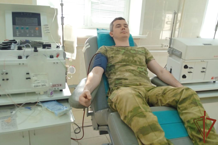 Кровь для пациентов больниц Зауралья сдали росгвардейцы
