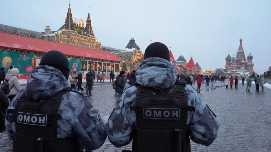 Росгвардия обеспечила безопасность в день празднования 23 февраля в столице