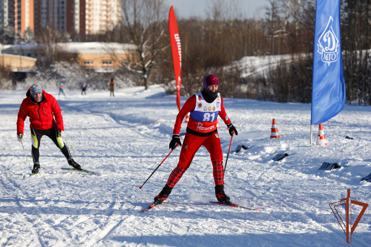 Чемпионат Росгвардии по лыжным гонкам стартовал в Москве  