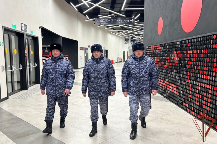 Росгвардия обеспечила безопасность на матчах Континентальной хоккейной лиги в Омске