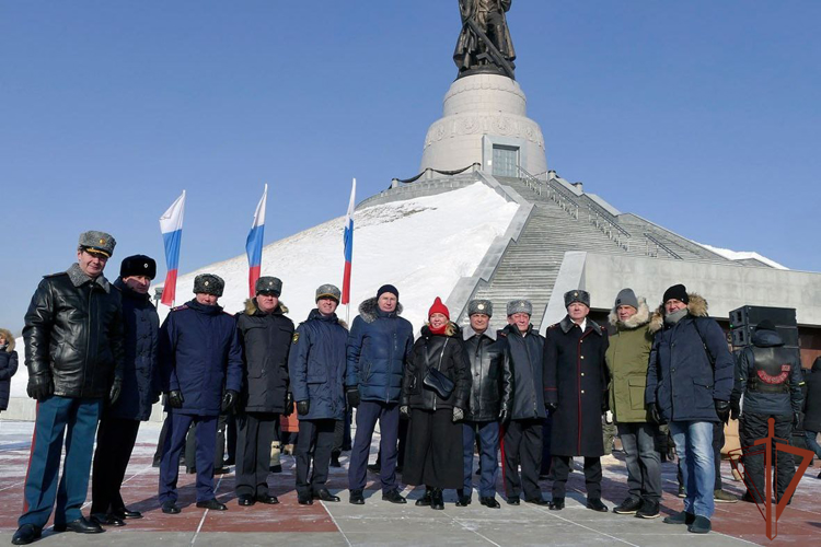 Мероприятия ко Дню защитника Отечества прошли в Сибирском округе Росгвардии 