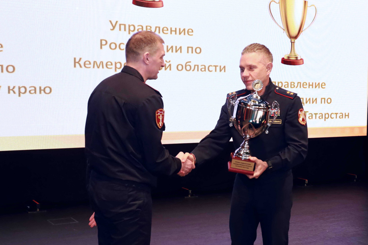 В Росгвардии прошло Всероссийское совещание-семинар с руководящим составом подразделений лицензионно-разрешительной работы и государственного контроля  
