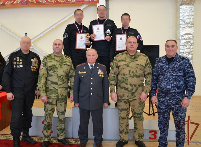 Чемпионат Приволжского округа Росгвардии по зимнему офицерскому троеборью завершился в Тольятти