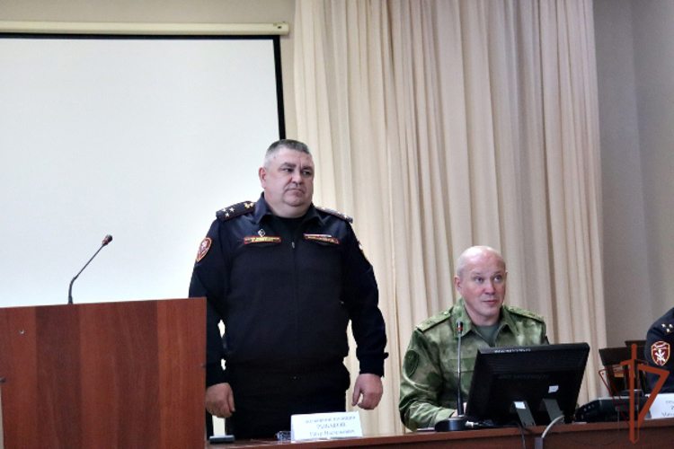 Заместитель командующего Восточным округом Росгвардии совершил рабочую поездку во Владивосток