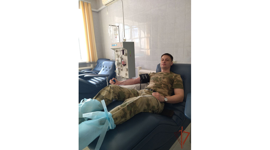 Военнослужащие саровского соединения Росгвардии присоединились к донорской акции