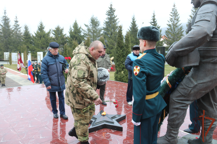 Соединение Росгвардии во Владикавказе отметило годовщину образования