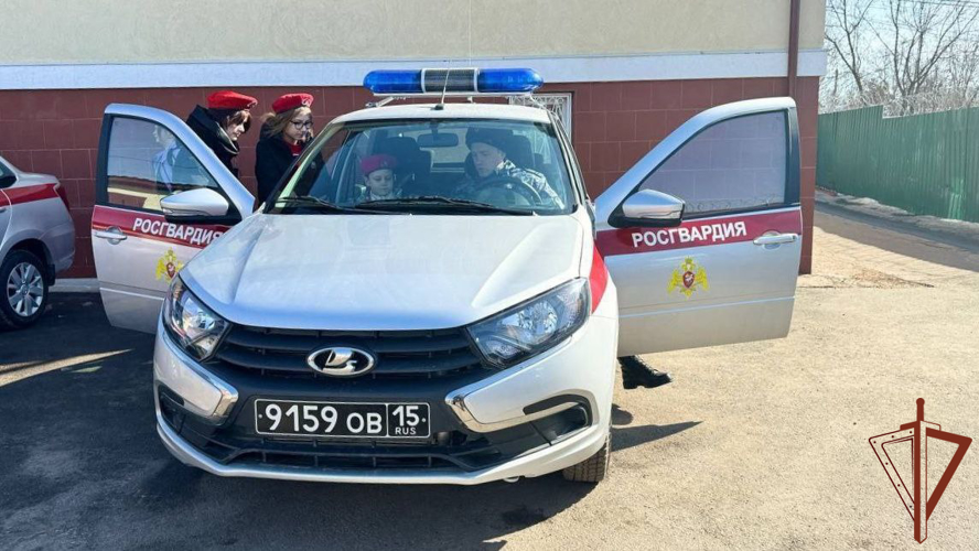 Акция «Дни Росгвардии» продолжается в регионах Центральной России