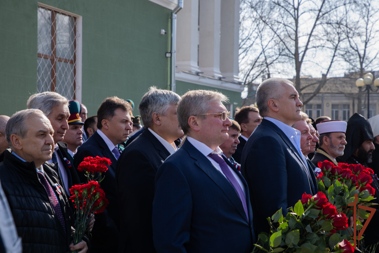 Росгвардия присоединилась к празднованию 10-летия воссоединения Крыма с Россией