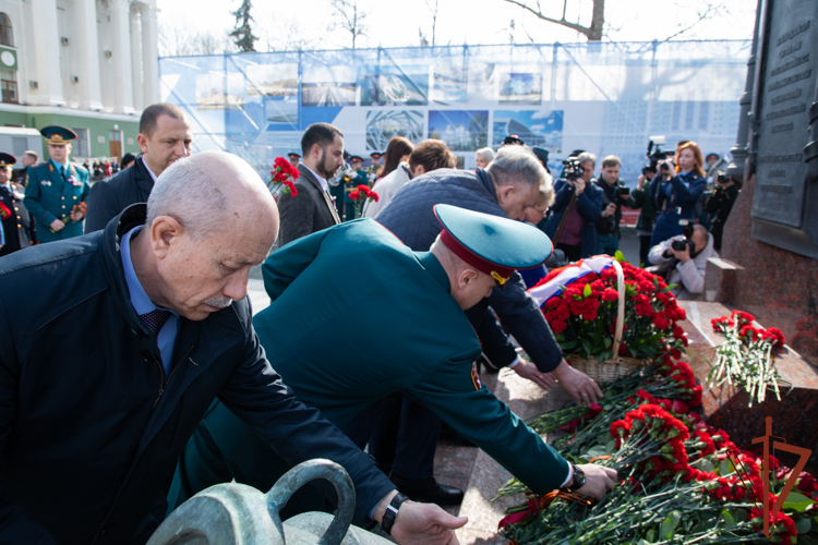 Росгвардия присоединилась к празднованию 10-летия воссоединения Крыма с Россией