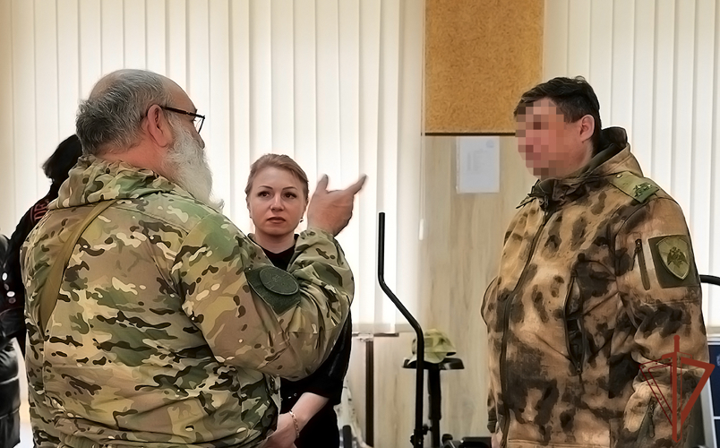 При содействии Росгвардии  детям в Запорожской  области  переданы подарки и игрушки 