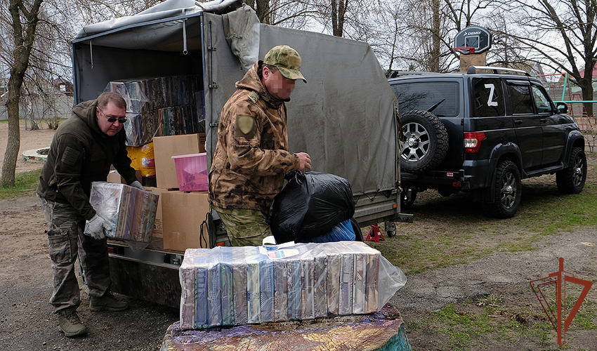 При содействии Росгвардии  детям в Запорожской  области  переданы подарки и игрушки 