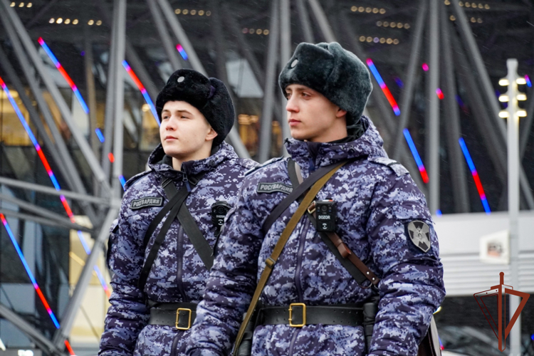Военнослужащие Северо-Западного округа Росгвардии обеспечили безопасность матча КХЛ