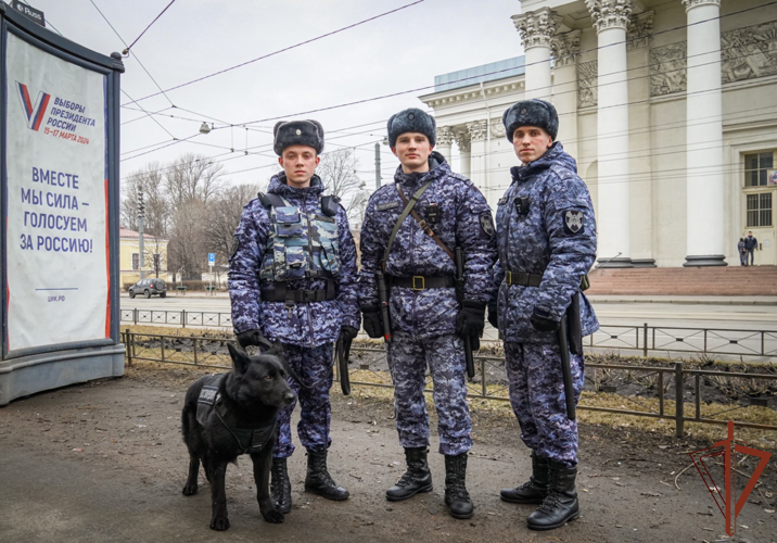Росгвардейцы обеспечили безопасность избирателей Северо-Западных регионов страны