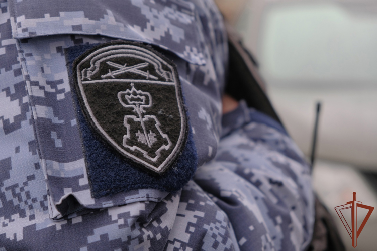 Росгвардейцы задержали запустившего квадрокоптер рядом с охраняемым предприятием оператора БПЛА в Выборге