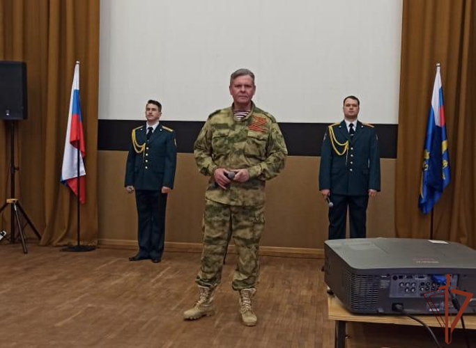 Ансамбль песни и пляски Уральского округа Росгвардии провел концерт в Екатеринбурге