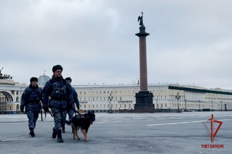 Росгвардия приняла участие в обеспечении безопасности во время проведения выборов Президента России (видео)