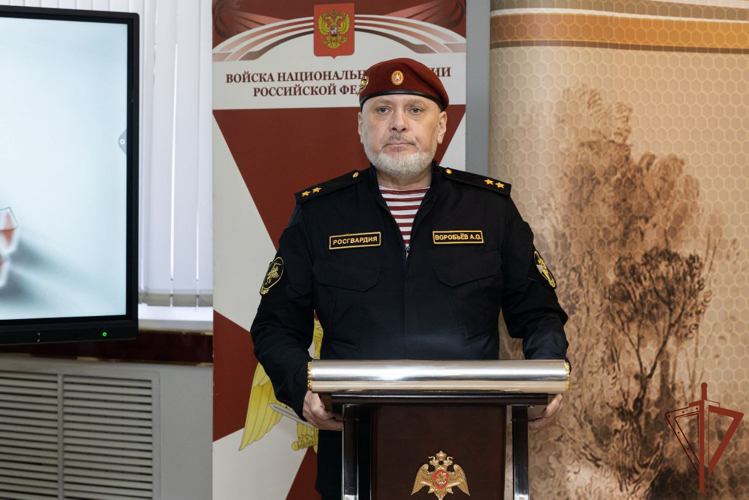 Генерал-лейтенант Алексей Воробьев поздравил сотрудников Центрального музея Росгвардии с 56-й годовщиной со дня создания