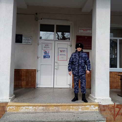 Сотрудники Росгвардии обеспечили безопасность при проведении выборов Президента России на Северном Кавказе