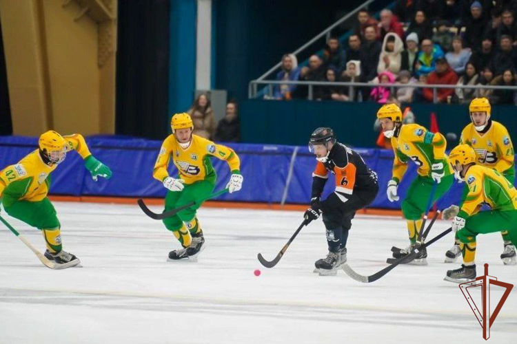 Росгвардейцы обеспечили правопорядок на финале чемпионата России по бенди в Кузбассе 