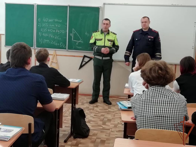 Профориентационные мероприятия провели росгвардейцы в Сибири