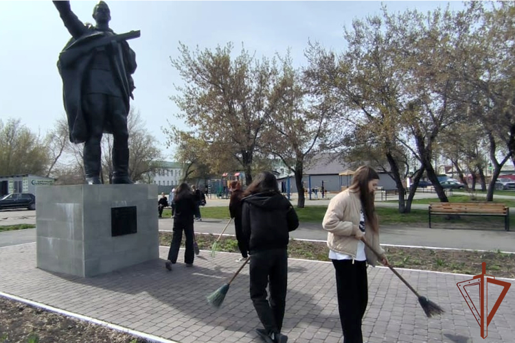  Акцию «На страже памяти» поддержали росгвардейцы с Урала