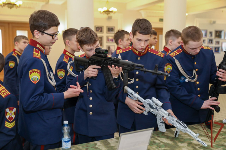 В дивизии имени Ф.Э. Дзержинского состоялся военно-патриотический слёт «Кадет Росгвардии – наследник великой России» (видео)