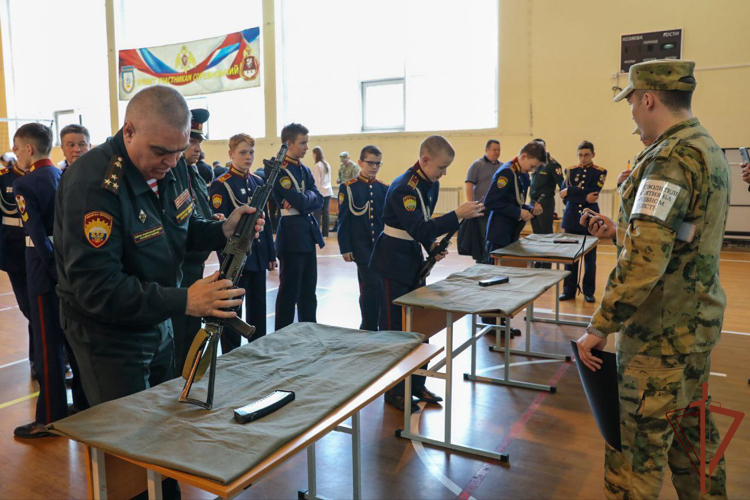 В дивизии имени Ф.Э. Дзержинского состоялся военно-патриотический слёт «Кадет Росгвардии – наследник великой России» (видео)