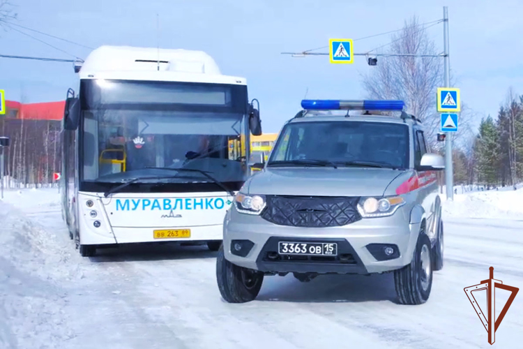 Росгвардия обеспечивает безопасность общественного транспорта на Ямале (видео)