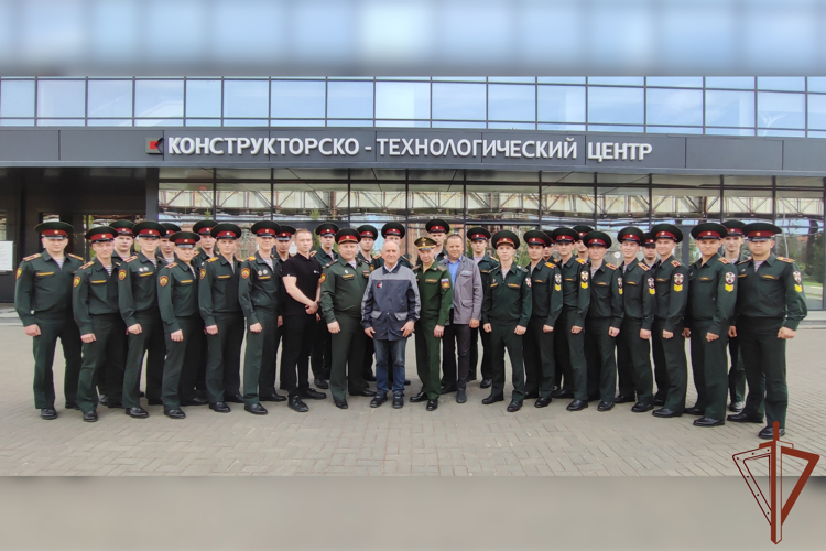 Курсанты Пермского военного института Росгвардии завершили производственную практику на Концерне «Калашников» в Удмуртии