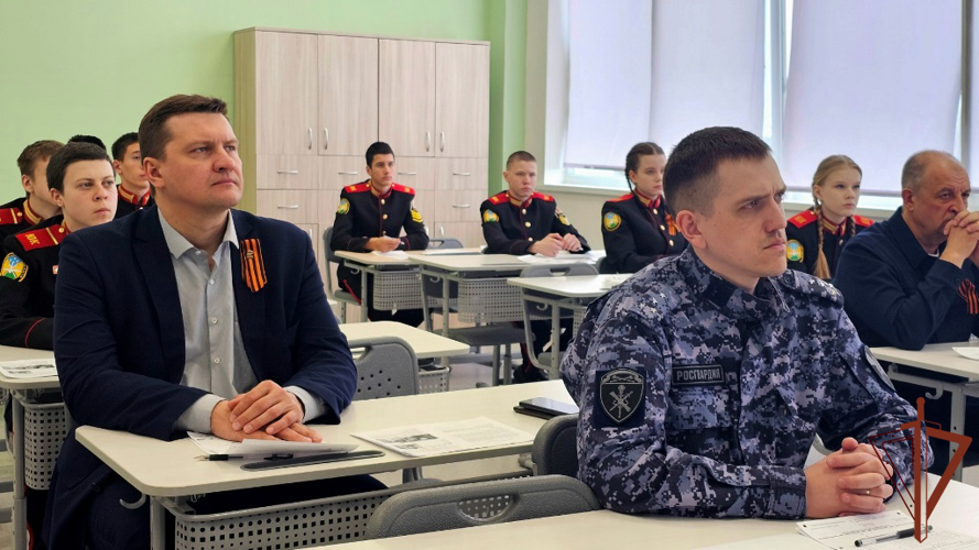 Росгвардейцы написали «Диктант Победы» на Урале