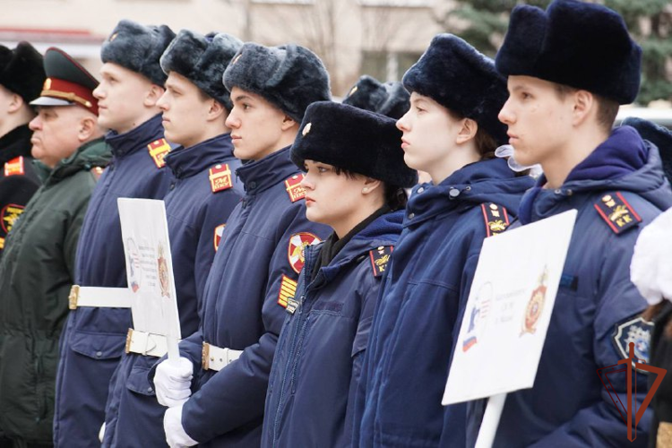 В Росгвардии стартовал Всероссийский конкурс патриотических проектов среди кадет