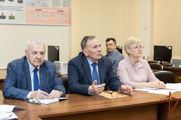 В Росгвардии состоялось заседание Совета ветеранов