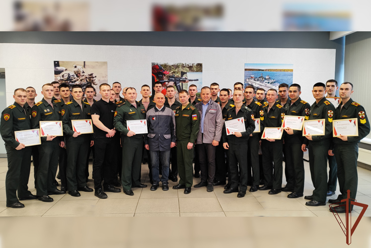 Курсанты Пермского военного института Росгвардии завершили производственную практику на Концерне «Калашников» в Удмуртии