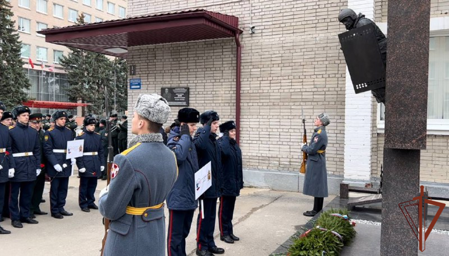 В Росгвардии стартовал Всероссийский конкурс патриотических проектов среди кадет