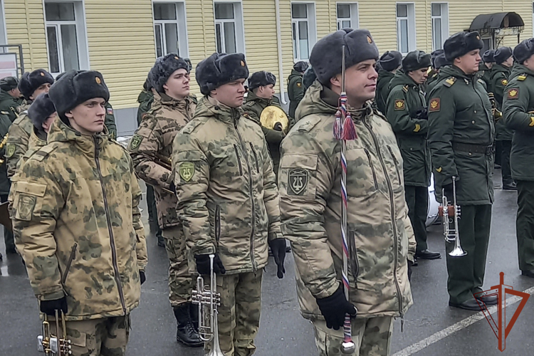 Сводный оркестр Уральского округа Росгвардии приступил к репетициям Парада Победы в Екатеринбурге