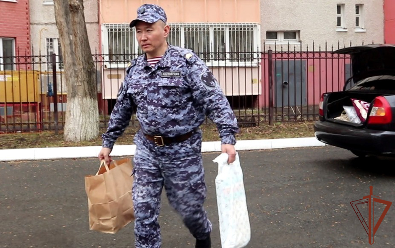 Ведомственная акция «Росгвардия – войска мира и добра» продолжается в Тюменской области