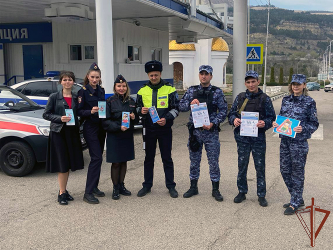 Росгвардейцы приняли участие в профилактических мероприятиях по безопасности дорожного движения в Ставрополье