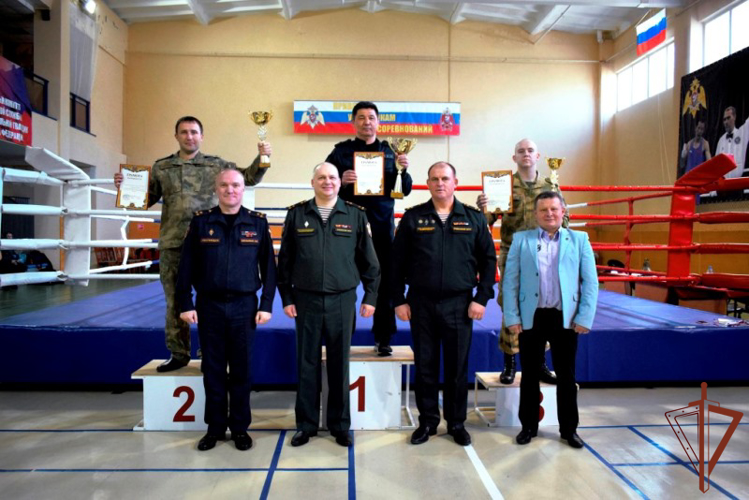 Лучшие боксеры Приволжского округа Росгвардии определились в Нижнем Новгороде (видео)