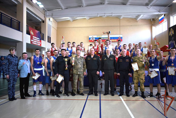 Лучшие боксеры Приволжского округа Росгвардии определились в Нижнем Новгороде (видео)