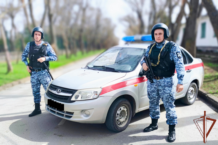 Без вести пропавшую женщину нашли росгвардейцы в Крыму