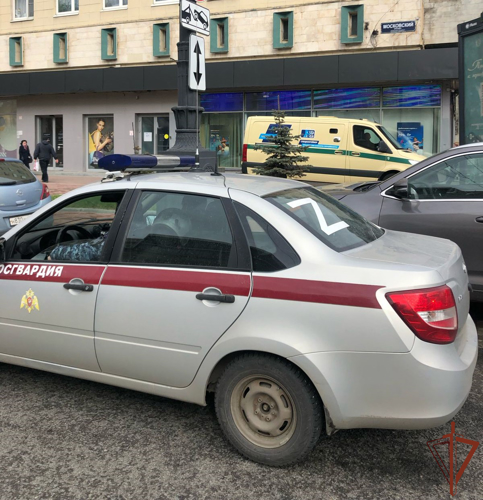 Росгвардейцы задержали подозреваемого в мошенничестве в Санкт-Петербурге